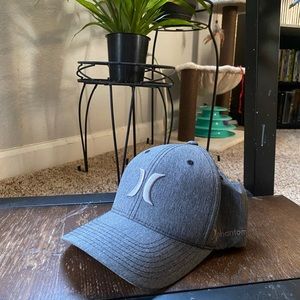 Hat Hurley